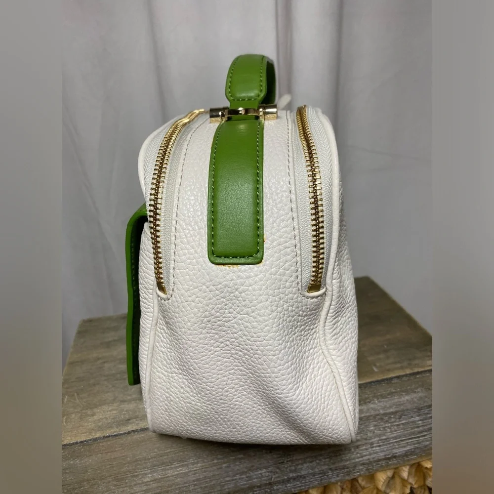 Tory Burch Ellen Camera Bag - Picture 3 of 15